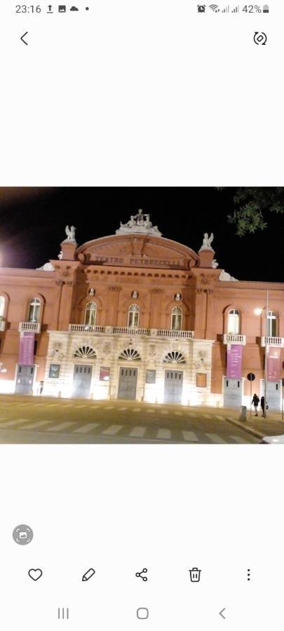 Hotel La Rosa Rossa Bari Exterior foto